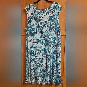 Lane Bryant Floral Sleeveless Dress PLUS SIZE (26/28)